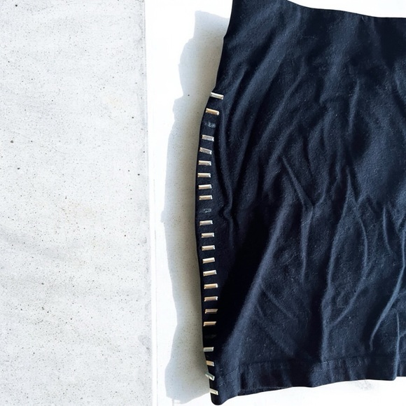 💝 DIVIDED Black Studded Sexy Icon Tiny Mini Skirt - Picture 3 of 6